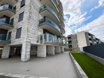 Apartamento T4 para Venda em Laranjeiro e Feijó