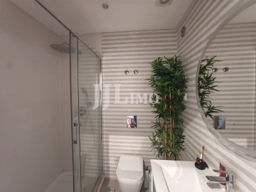 Apartamento T4 para Venda em Laranjeiro e Feijó