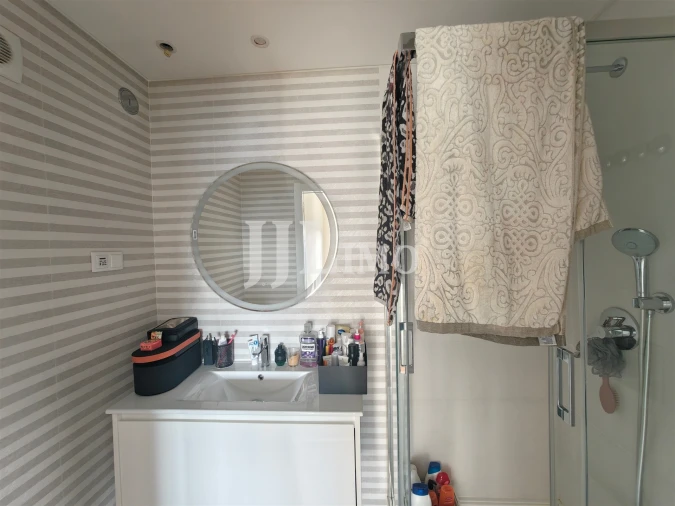 Apartamento T4 para Venda em Laranjeiro e Feijó Foto 42