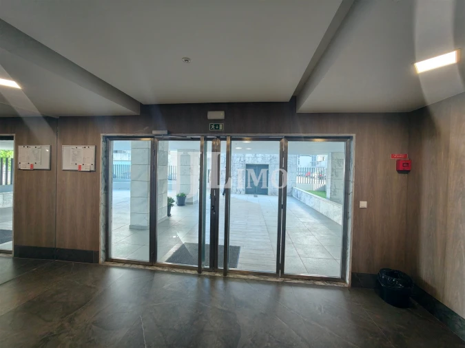 Apartamento T4 para Venda em Laranjeiro e Feijó Foto 56