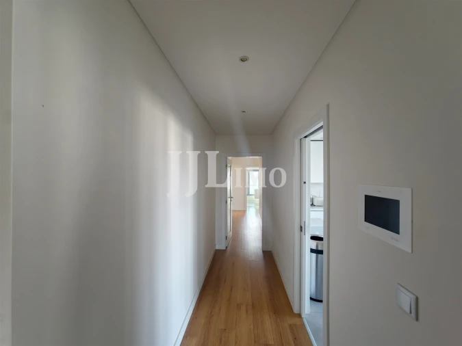 Apartamento T4 para Venda em Laranjeiro e Feijó Foto 23