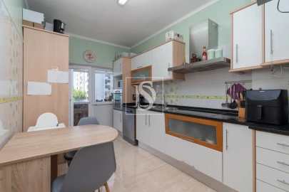 Apartamento T3 para Venda em Alto do Seixalinho, Santo André e Verderena