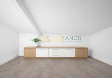 Moradia T6 para Venda em Azurara