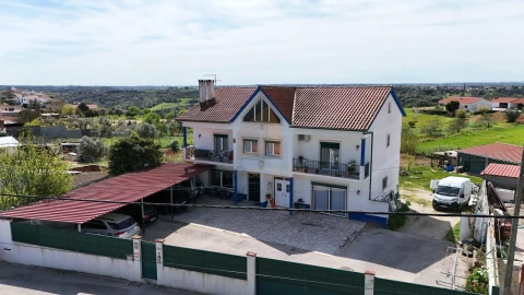 Moradia T5 para Venda em Azambujeira e Malaqueijo