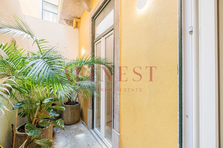 Apartamento T3 para Arrendamento em Santa Maria Maior Foto 39