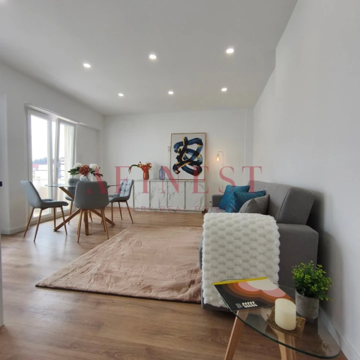 Apartamento T3 para Venda em Benfica Foto 7