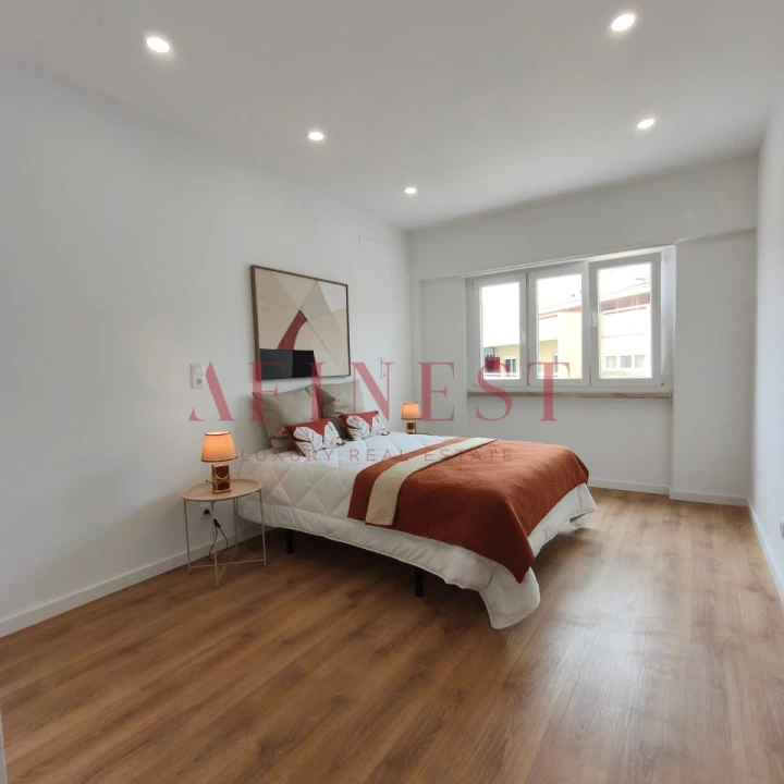 Apartamento T3 para Venda em Benfica Foto 29