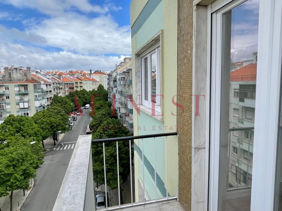 Apartamento T3 para Venda em Benfica Foto 35
