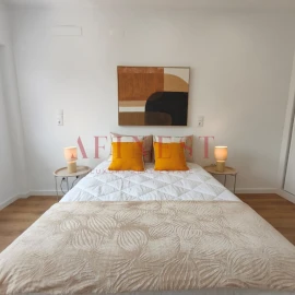 Apartamento T3 para Venda em Benfica