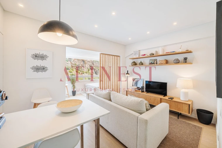 Apartamento T1 para Venda em Sesimbra (Santiago)