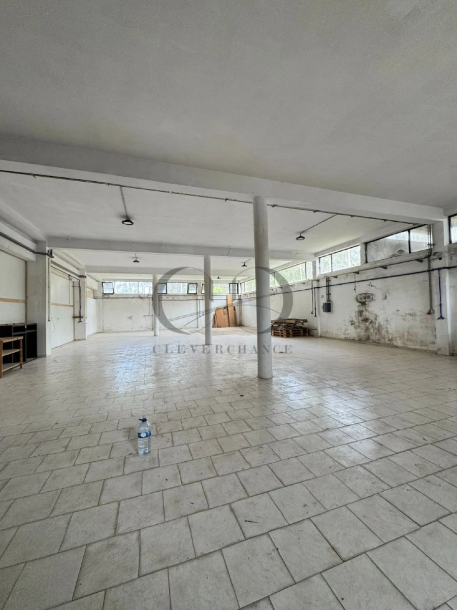 Armazém para Venda em São João de Ver Foto 12