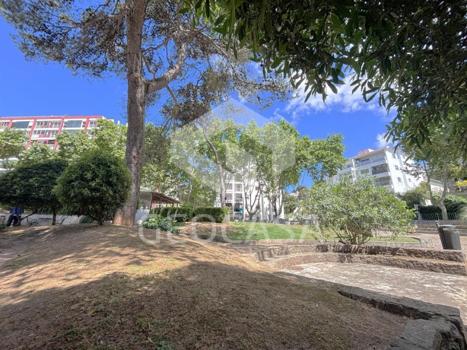 Apartamento T2 para Venda em Cascais e Estoril Foto 24