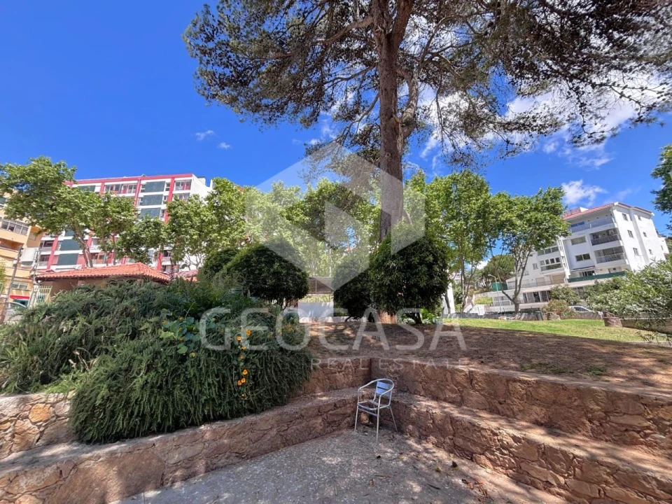 Apartamento T2 para Venda em Cascais e Estoril Foto 1