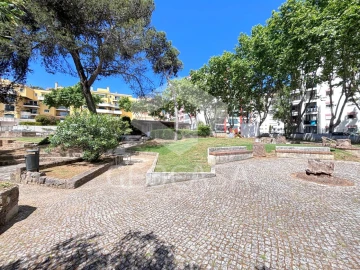 Apartamento T2 para Venda em Cascais e Estoril