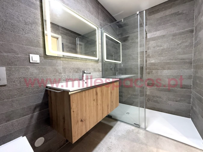 Apartamento T1 para Venda em Montijo e Afonsoeiro Foto 35