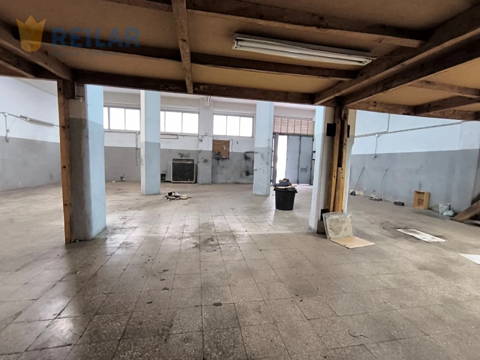 Armazém para Arrendamento em Santa Iria de Azoia, São João da Talha e Bobadela Foto 5