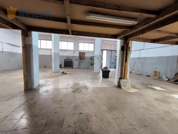 Armazém para Arrendamento em Santa Iria de Azoia, São João da Talha e Bobadela