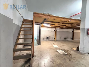 Armazém para Arrendamento em Santa Iria de Azoia, São João da Talha e Bobadela