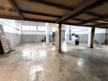 Armazém para Arrendamento em Santa Iria de Azoia, São João da Talha e Bobadela