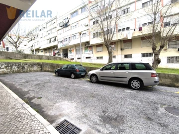Armazém para Arrendamento em Santa Iria de Azoia, São João da Talha e Bobadela