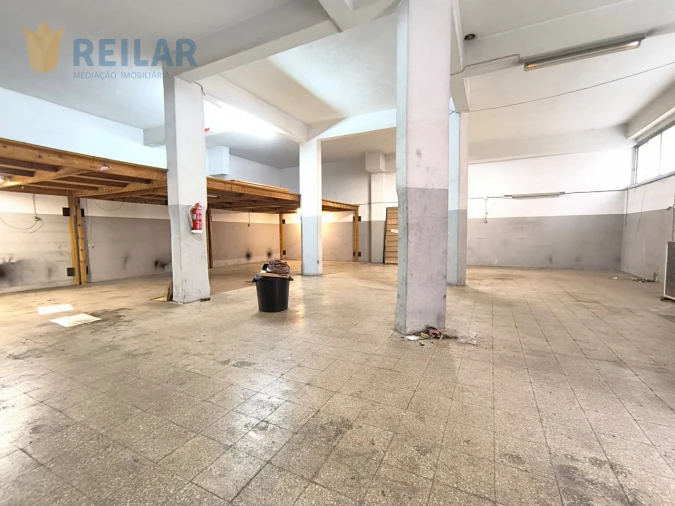 Armazém para Arrendamento em Santa Iria de Azoia, São João da Talha e Bobadela Foto 10