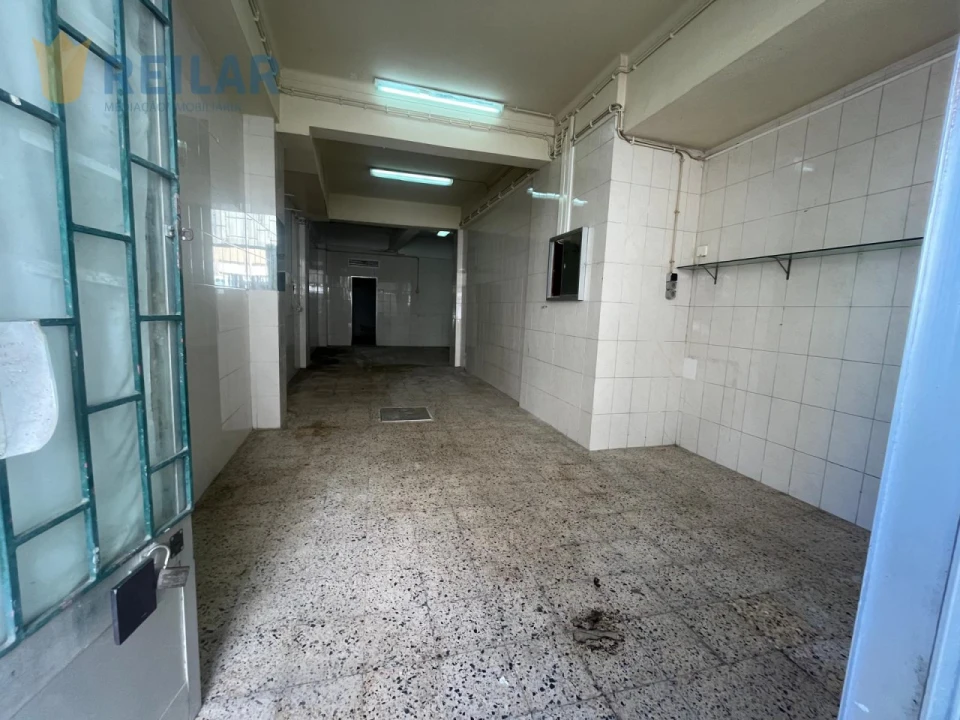 Loja para Arrendamento em Póvoa de Santa Iria e Forte da Casa Foto 1