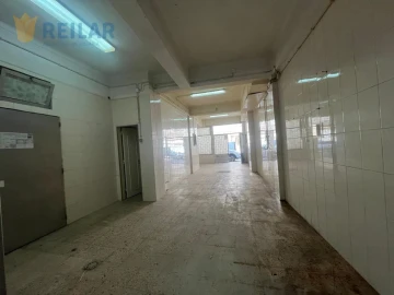 Loja para Arrendamento em Póvoa de Santa Iria e Forte da Casa