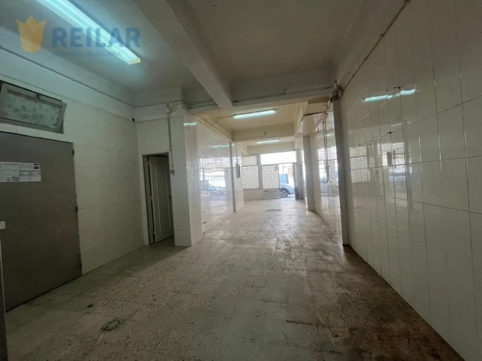 Loja para Arrendamento em Póvoa de Santa Iria e Forte da Casa Foto 5