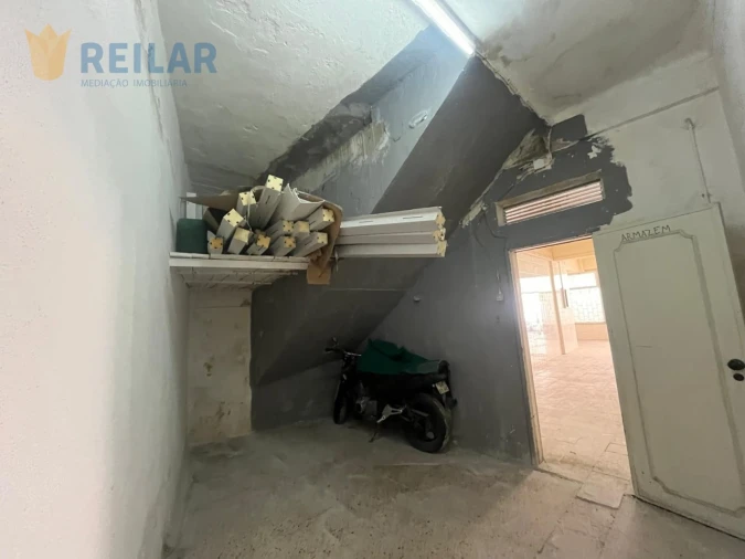 Loja para Arrendamento em Póvoa de Santa Iria e Forte da Casa Foto 7