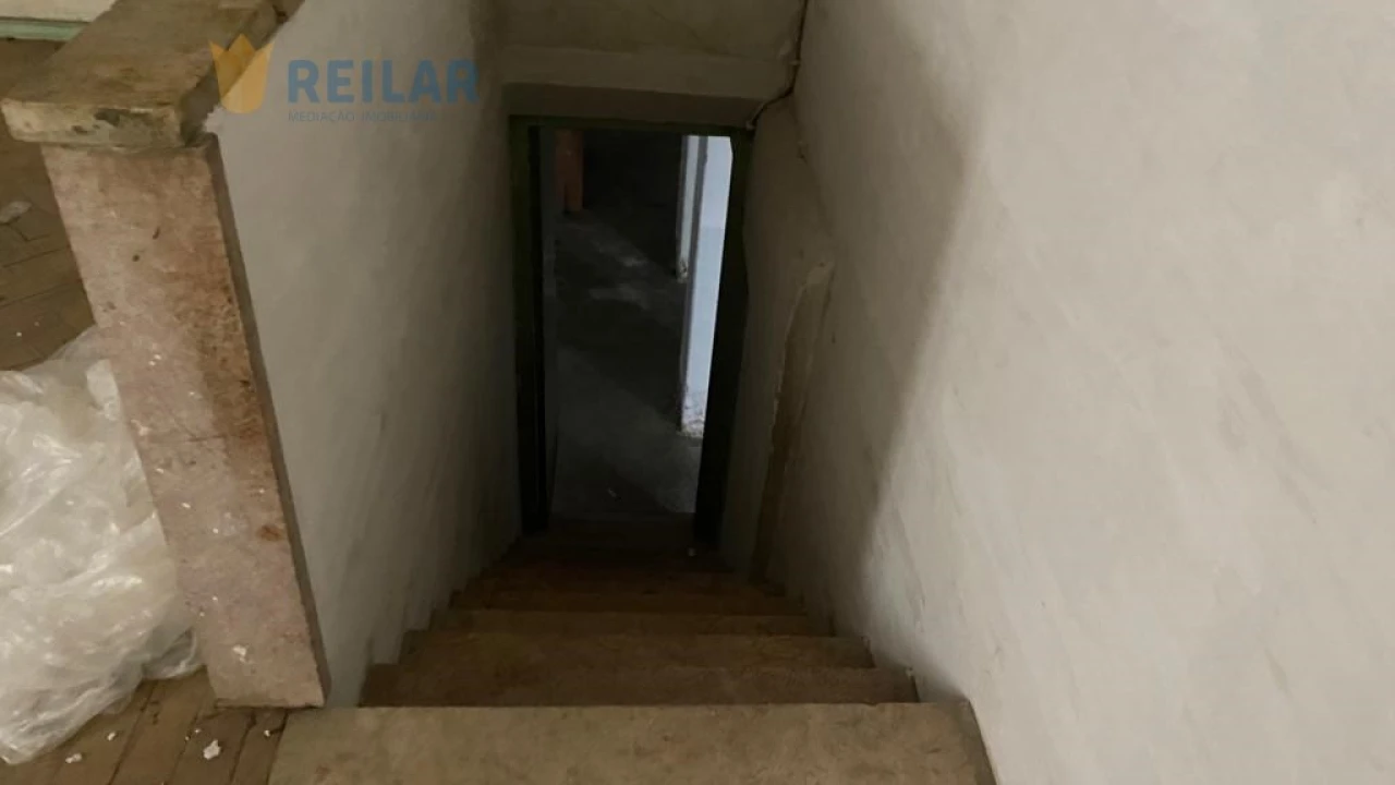 Loja para Arrendamento em Alhandra, São João dos Montes e Calhandriz Foto 5