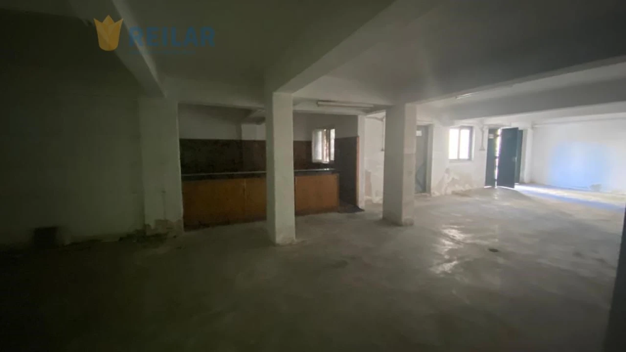 Loja para Arrendamento em Alhandra, São João dos Montes e Calhandriz Foto 6