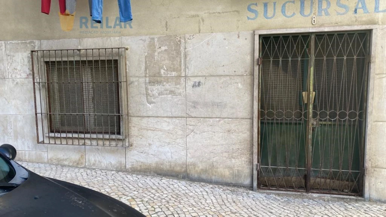 Loja para Arrendamento em Alhandra, São João dos Montes e Calhandriz Foto 19