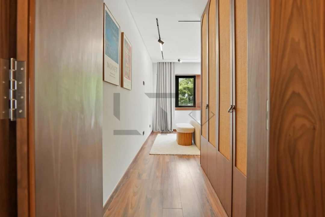 Apartamento T1 para Venda em Santo António Foto 10