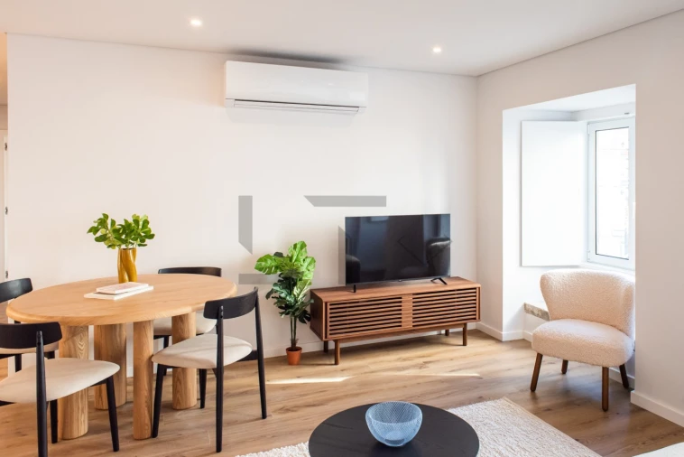 Apartamento T2 para Venda em Arroios Foto 2