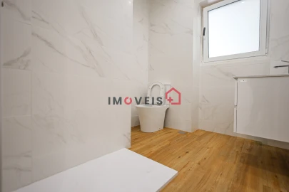 Apartamento T6 para Venda em Leiria, Pousos, Barreira e Cortes