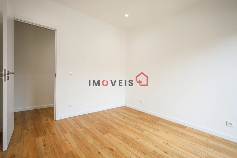 Apartamento T6 para Venda em Leiria, Pousos, Barreira e Cortes Foto 15