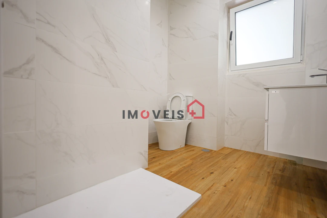 Apartamento T6 para Venda em Leiria, Pousos, Barreira e Cortes Foto 18
