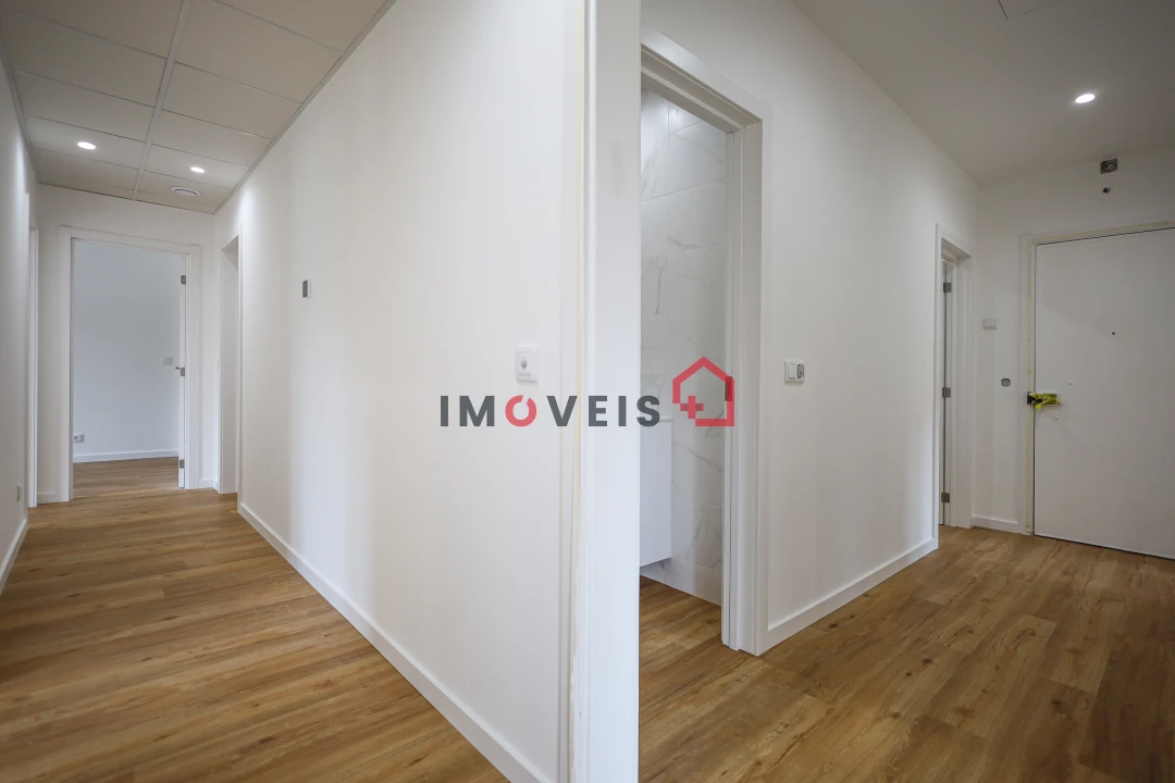 Apartamento T6 para Venda em Leiria, Pousos, Barreira e Cortes Foto 8