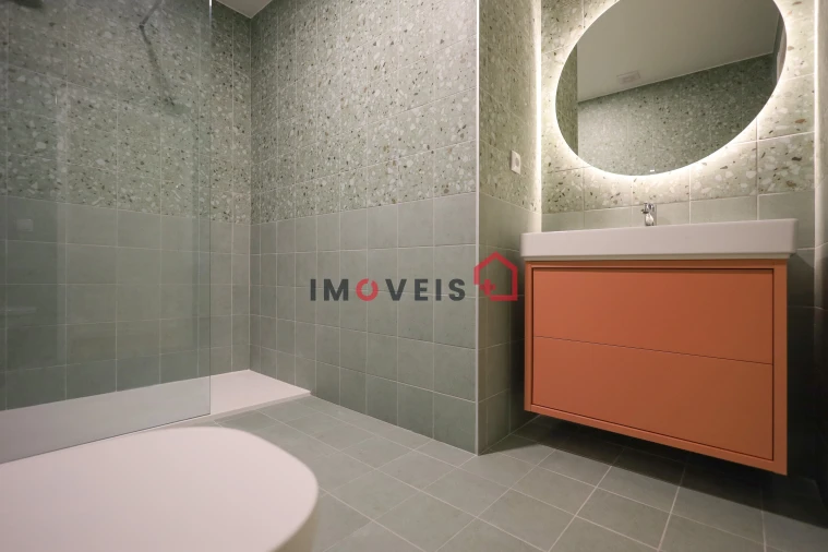 Apartamento T0 para Venda em Leiria, Pousos, Barreira e Cortes Foto 4