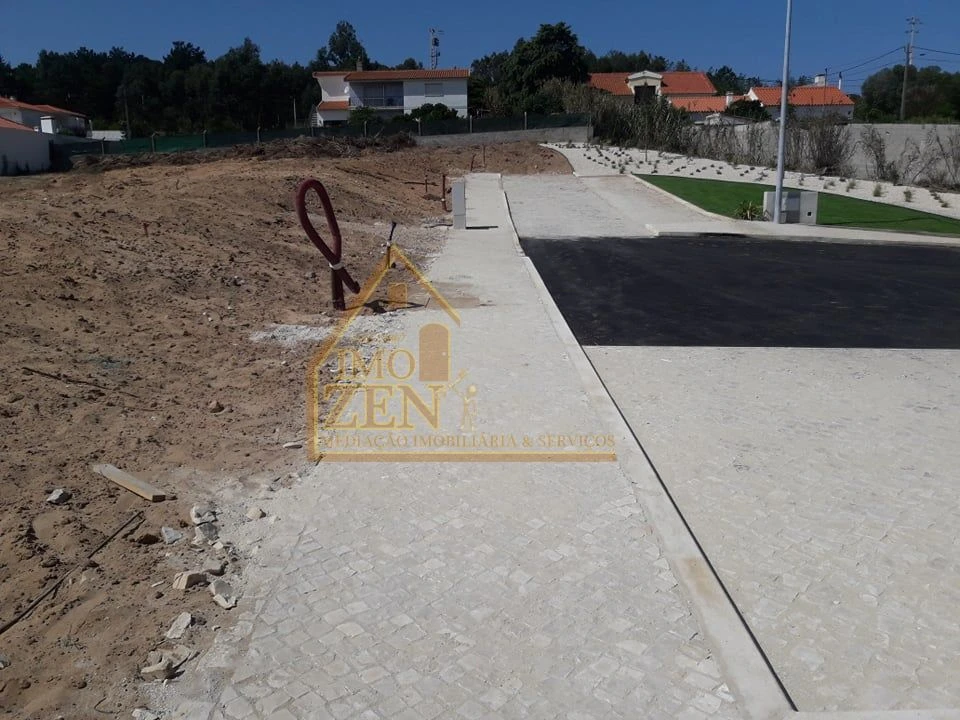 Terreno para Venda em Foz do Arelho Foto 7