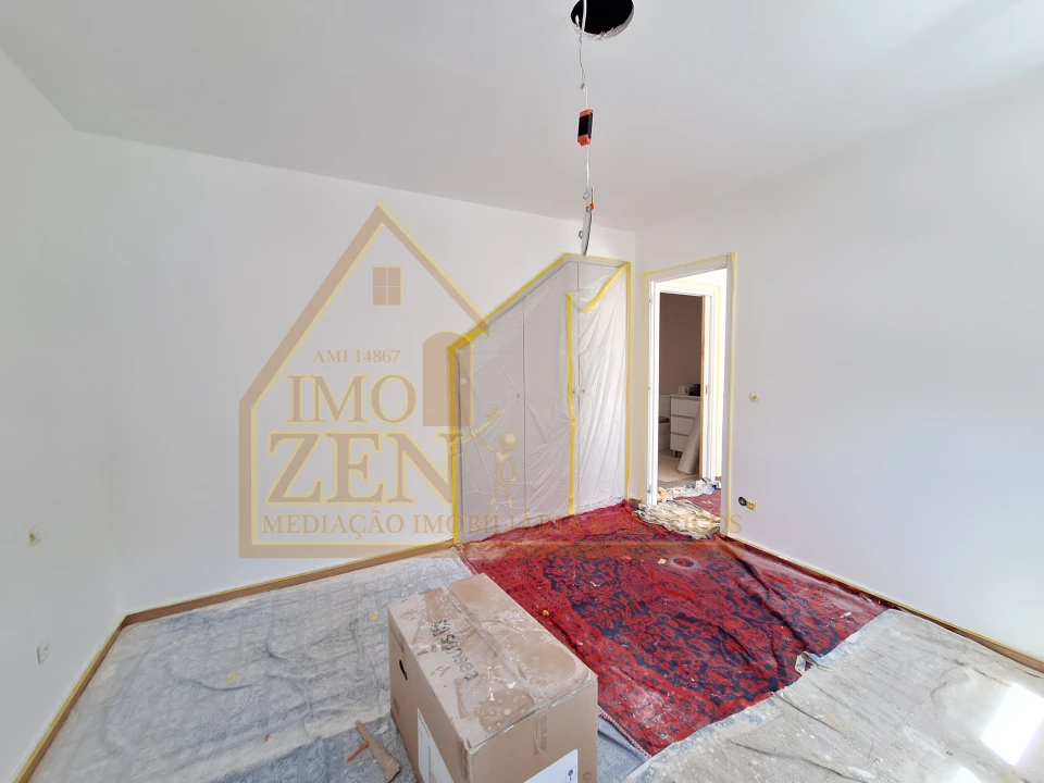 Apartamento T1 para Venda em Alfeizerão Foto 5