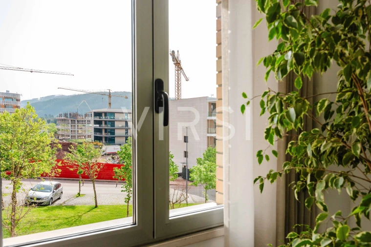 Apartamento T2 para Venda em Santo Antonio dos Olivais Foto 3