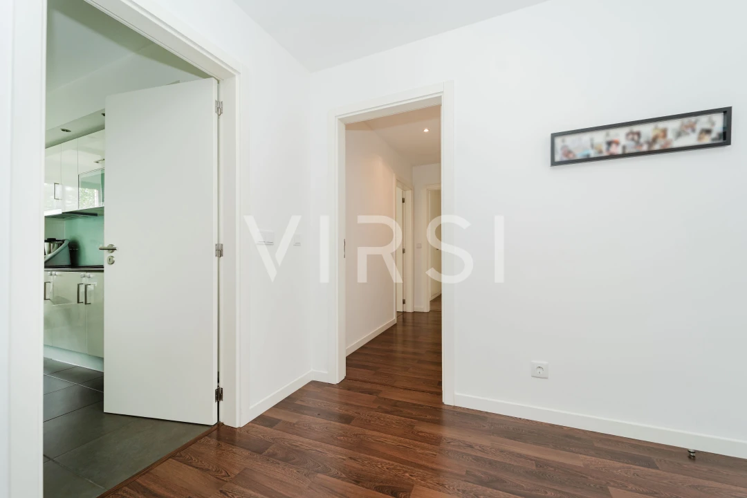 Apartamento T2 para Venda em Santo Antonio dos Olivais Foto 6