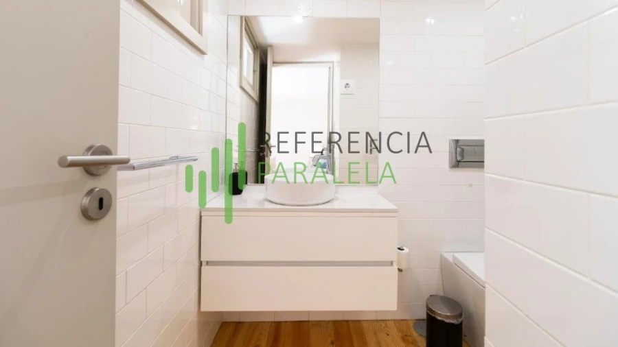 Apartamento T0 para Venda em Cedofeita, Santo Ildefonso, Sé, Miragaia, São Nicolau e Vitória Foto 5