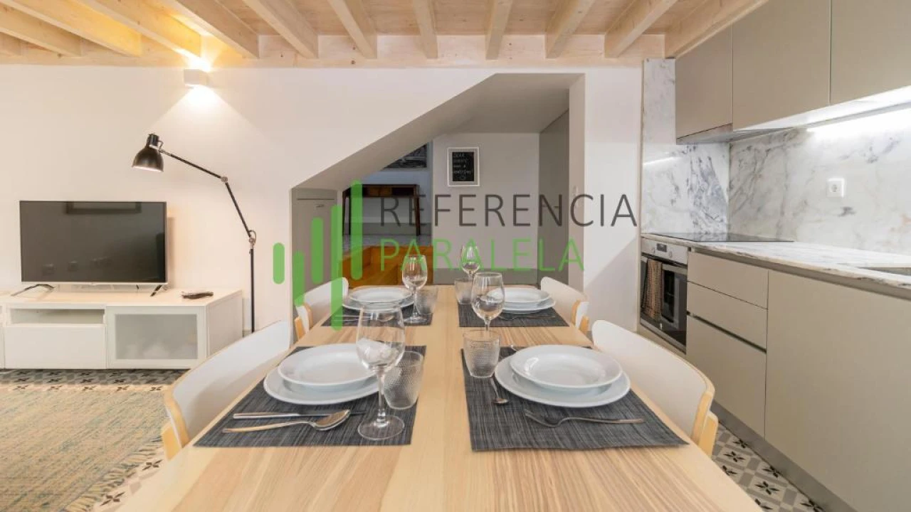 Apartamento T0 para Venda em Cedofeita, Santo Ildefonso, Sé, Miragaia, São Nicolau e Vitória Foto 2