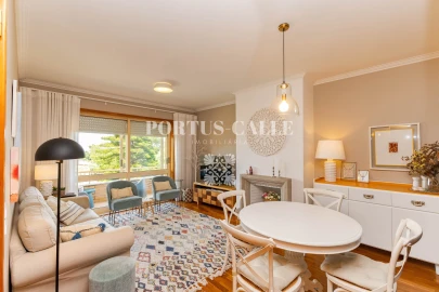 Apartamento T1 para Venda em Gulpilhares e Valadares