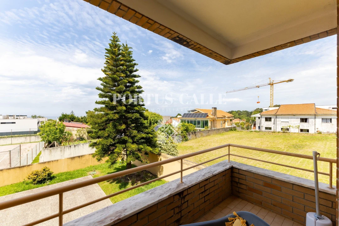 Apartamento T1 para Venda em Gulpilhares e Valadares Foto 16