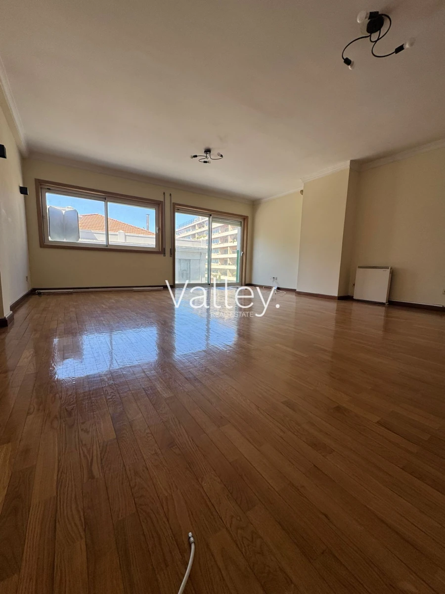 Apartamento T3 para Venda em Matosinhos e Leça da Palmeira Foto 10