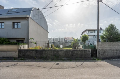 Terreno para Venda em Custóias, Leça do Balio e Guifões