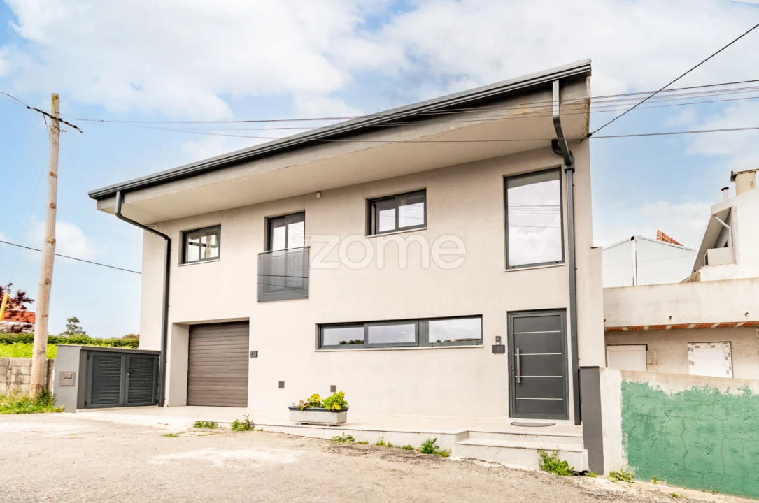 Moradia T4 para Venda em Matosinhos e Leça da Palmeira Foto 44